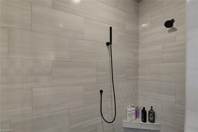 1076 Wood Duck Lane, Winston-salem, NC 27106