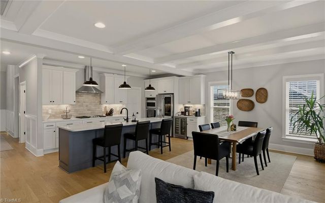 1076 Wood Duck Lane, Winston-salem, NC 27106