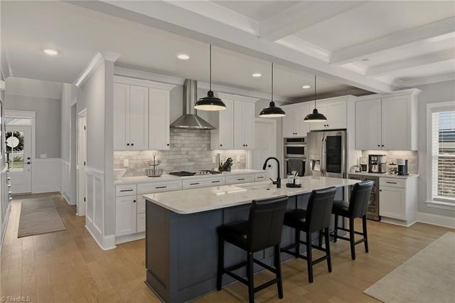 1076 Wood Duck Lane, Winston-salem, NC 27106