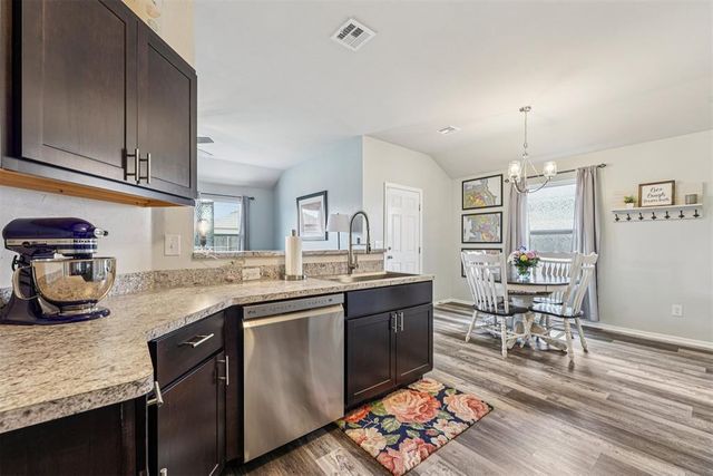 1905 Mason Lane, Oklahoma City, OK 73127