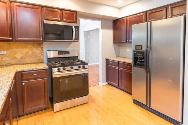 901 Providence Lane, Buffalo Grove, IL 60089