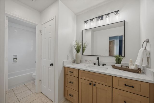 5115 Redemption Circle, Houston, TX 77018
