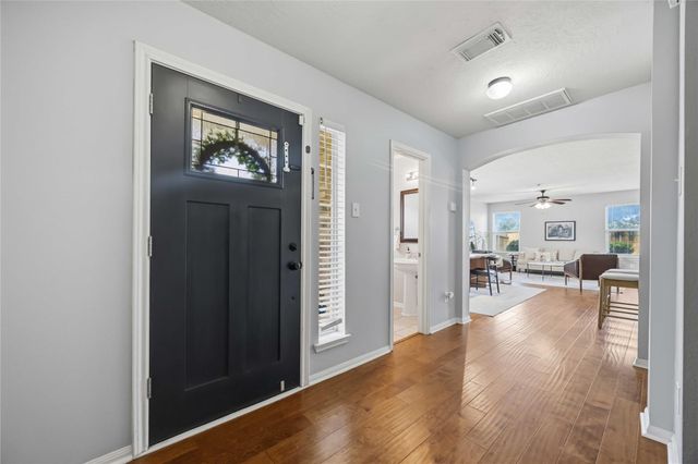 5115 Redemption Circle, Houston, TX 77018