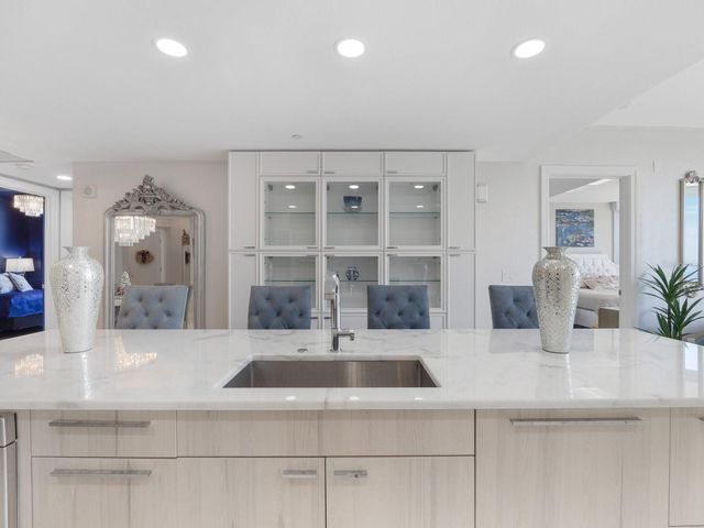 331 CLEVELAND STREET 1101, Clearwater, FL 33755