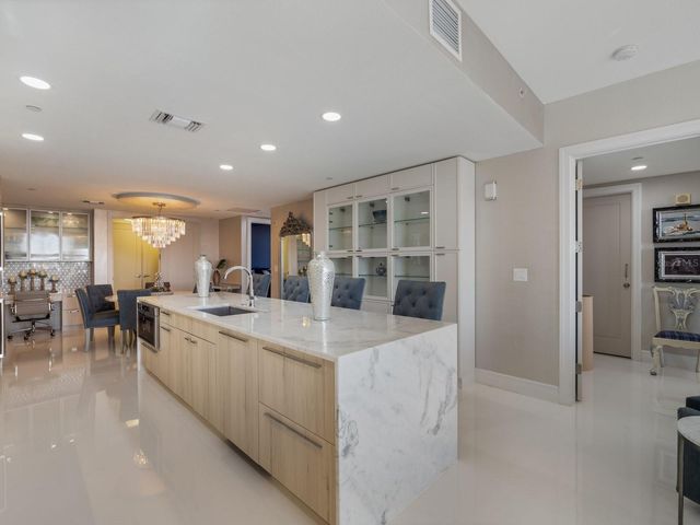 331 CLEVELAND STREET 1101, Clearwater, FL 33755