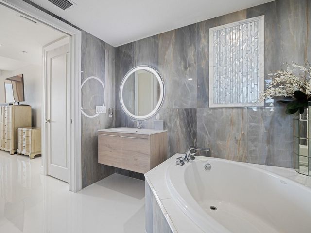 331 CLEVELAND STREET 1101, Clearwater, FL 33755