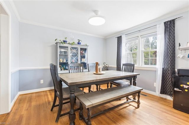 346 Wendwood DR, Newport News, VA 23602