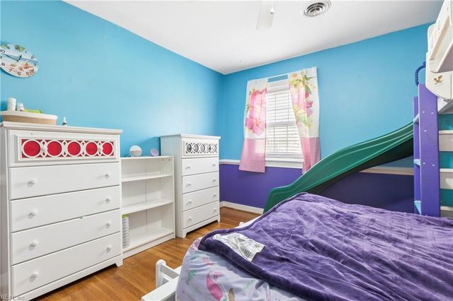 346 Wendwood DR, Newport News, VA 23602