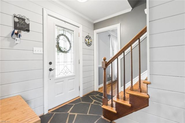 346 Wendwood DR, Newport News, VA 23602