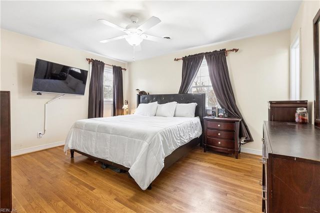 346 Wendwood DR, Newport News, VA 23602