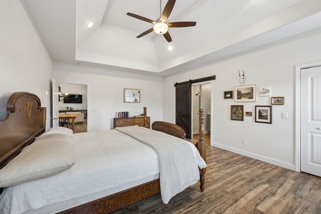 1082 Corey Dr, Lewisburg, TN 37091
