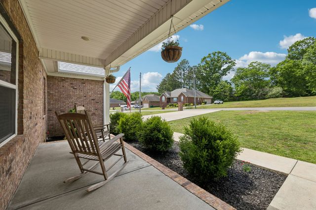 1082 Corey Dr, Lewisburg, TN 37091