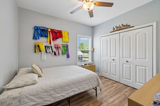 1082 Corey Dr, Lewisburg, TN 37091