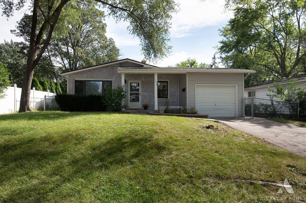 175 S Maple Street, Palatine, IL 60067 — exterior