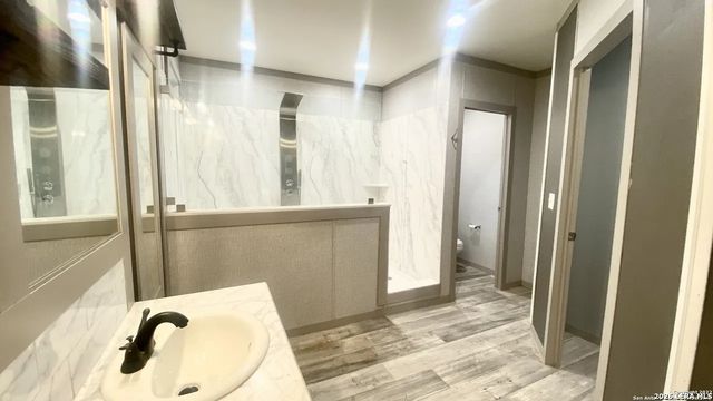 4406 Lost Hills, Elmendorf, TX 78112