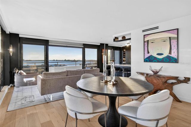 5950 PELICAN BAY PLAZA S 2A, St Petersburg, FL 33707