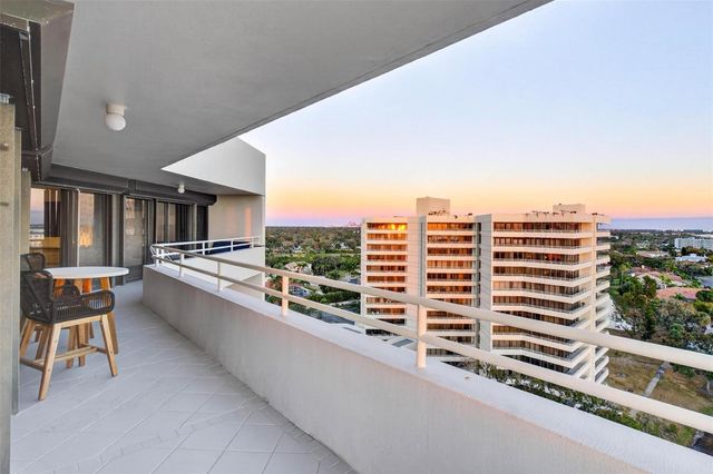 5950 PELICAN BAY PLAZA S 2A, St Petersburg, FL 33707