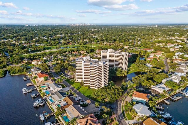 5950 PELICAN BAY PLAZA S 2A, St Petersburg, FL 33707