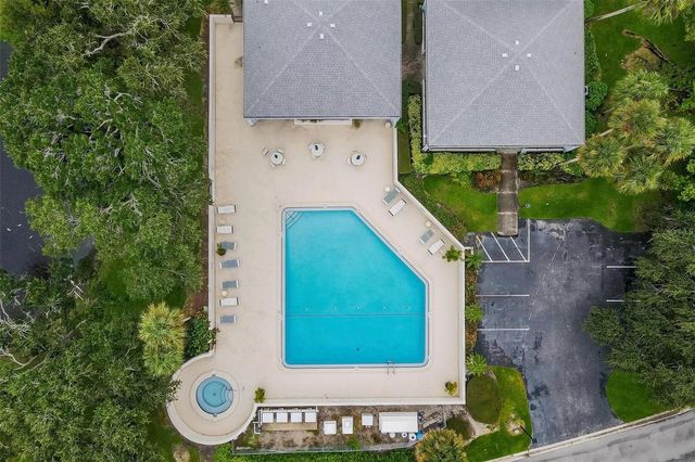 5950 PELICAN BAY PLAZA S 2A, St Petersburg, FL 33707