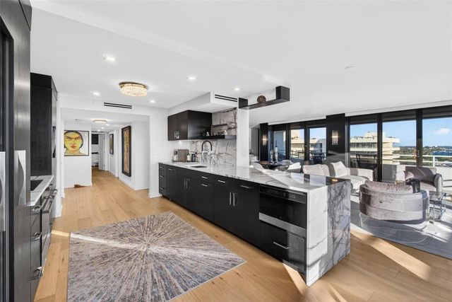 5950 PELICAN BAY PLAZA S 2A, St Petersburg, FL 33707