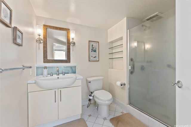 801 S King Street 1107, Honolulu, HI 96813