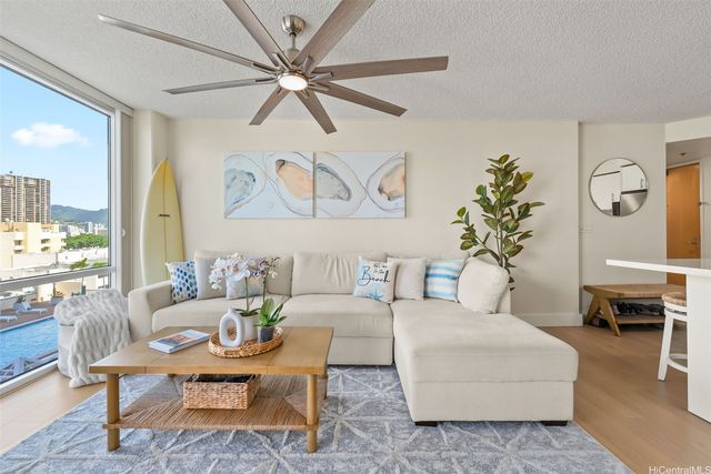 801 S King Street 1107, Honolulu, HI 96813