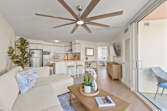 801 S King Street 1107, Honolulu, HI 96813