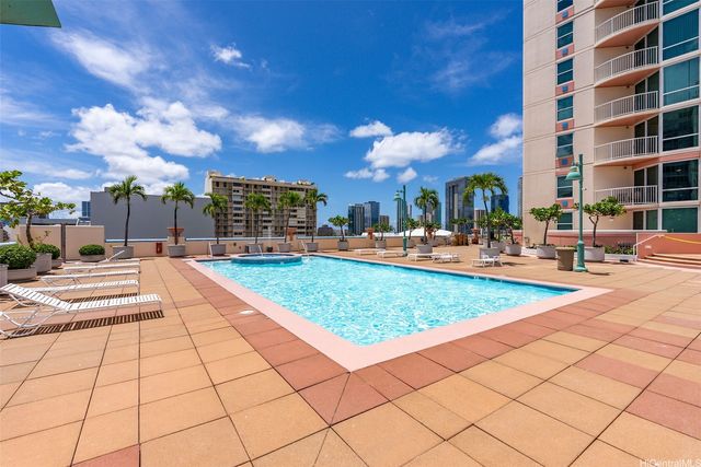 801 S King Street 1107, Honolulu, HI 96813