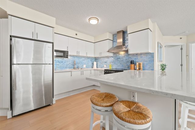 801 S King Street 1107, Honolulu, HI 96813