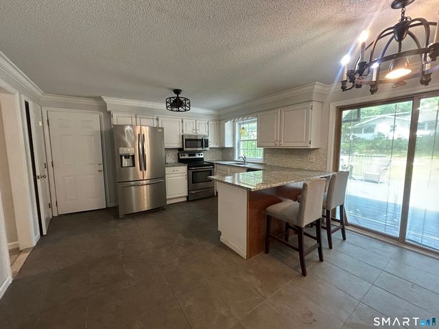14 Normandy Drive, Waterbury, CT 06705