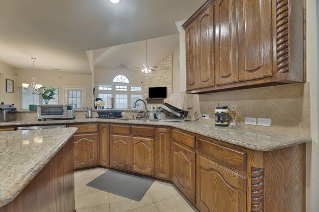 129 Quail Run Road, Red Oak, TX 75154