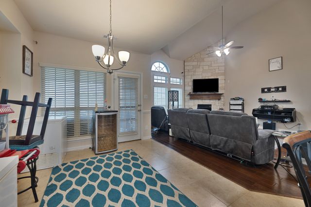 129 Quail Run Road, Red Oak, TX 75154