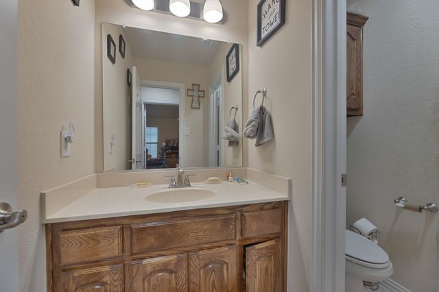 129 Quail Run Road, Red Oak, TX 75154