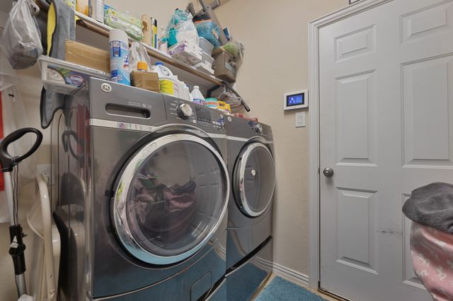 129 Quail Run Road, Red Oak, TX 75154