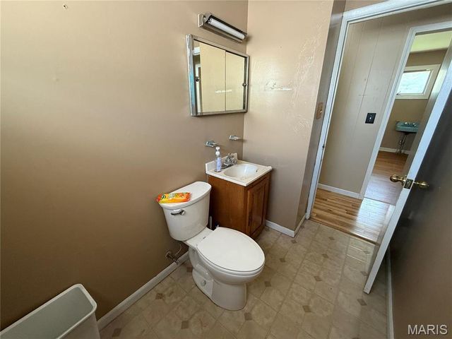 114 N Hibbard Street, Staunton, IL 62088