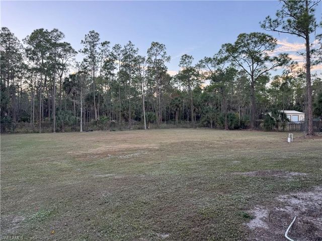 871 Desoto BLVD S, Naples, FL 34117