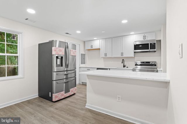 7509 ALLENDALE DR, Landover, MD 20785