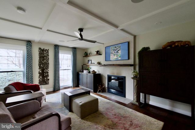 8816 ARLEY DR, Springfield, VA 22153