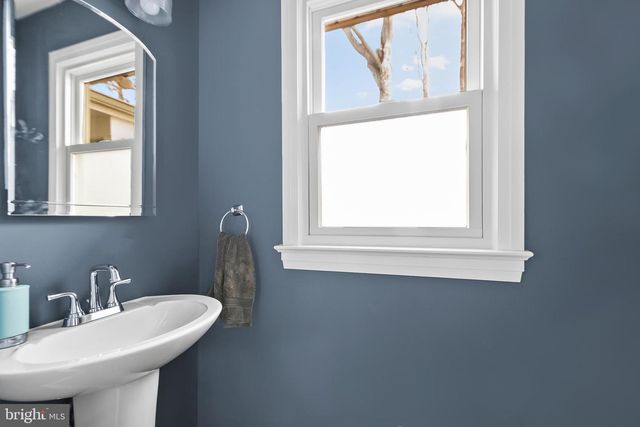 8816 ARLEY DR, Springfield, VA 22153