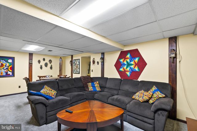 8816 ARLEY DR, Springfield, VA 22153