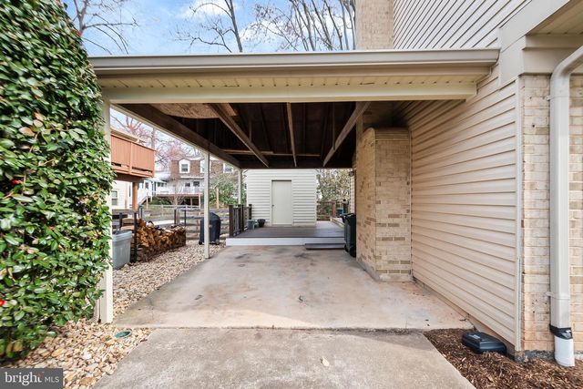 8816 ARLEY DR, Springfield, VA 22153