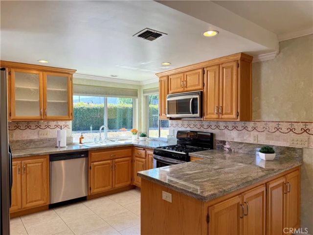 525 Fountain Springs, Glendora, CA 91741