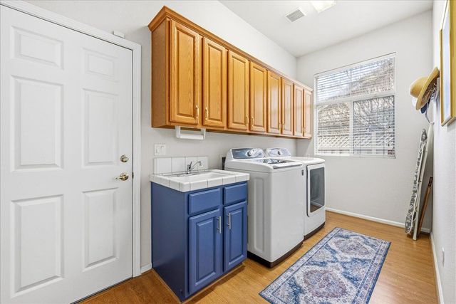 4305 Enchanted Cir, Roseville, CA 95747