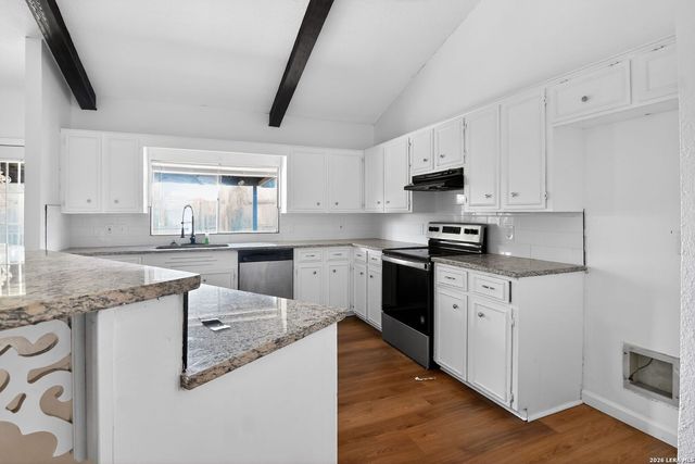 4110 Boros Dr, Corpus Christi, TX 78413