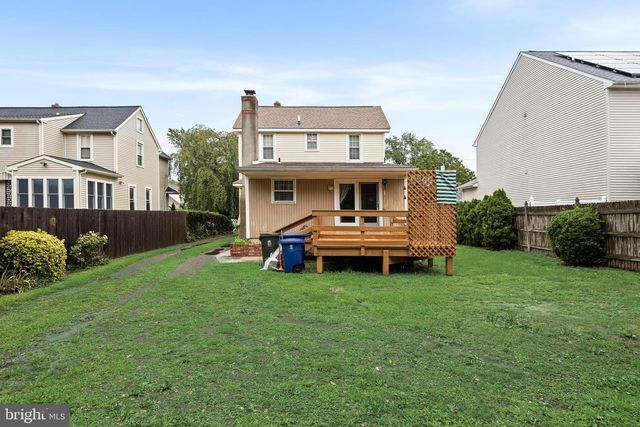 6 BUNTING AVE, Burlington, NJ 08016