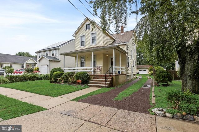 6 BUNTING AVE, Burlington, NJ 08016