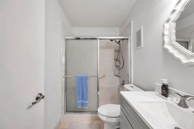 2937 BOUGH AVENUE D, Clearwater, FL 33760