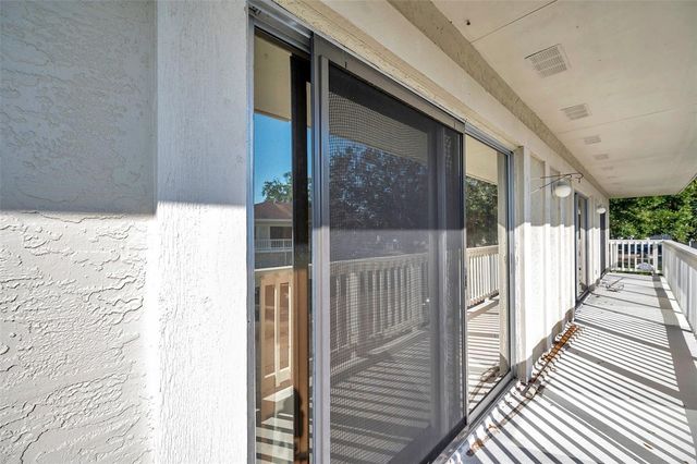 2937 BOUGH AVENUE D, Clearwater, FL 33760