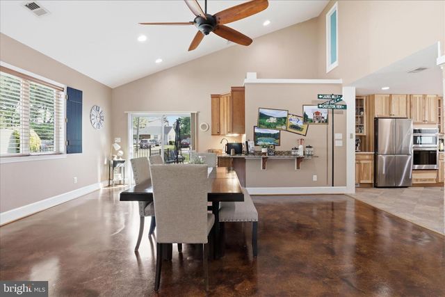 5202 GARNER ST, Springfield, VA 22151