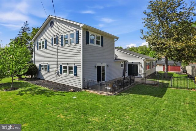 5202 GARNER ST, Springfield, VA 22151